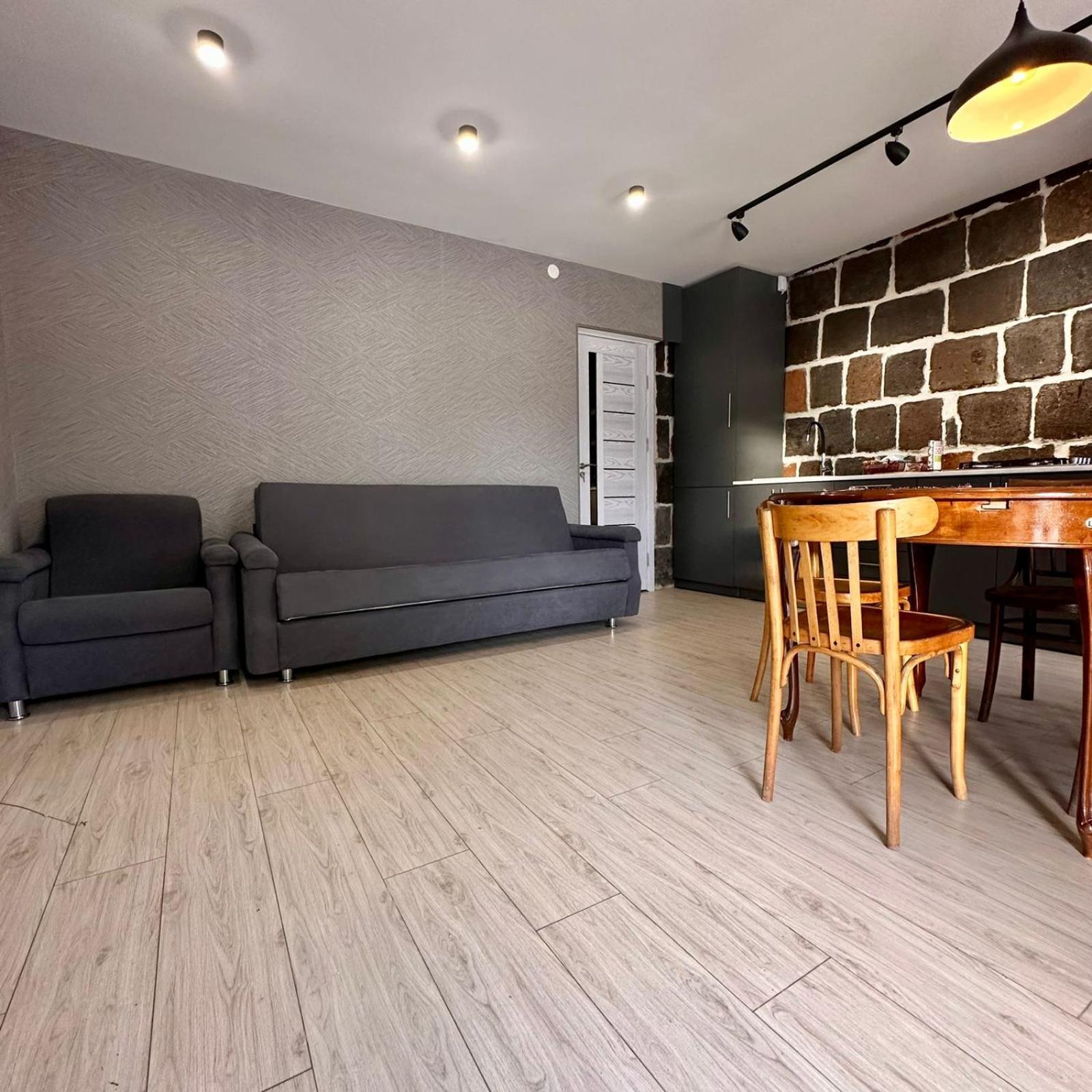 Апартаменты Eco House Гюмри Экстерьер фото
